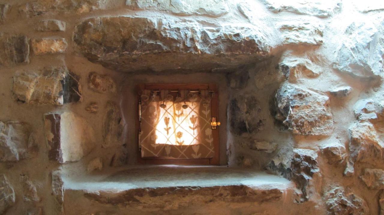 ホテル Abadia Del Pirineo トラマカスティリャ・デ・テナ エクステリア 写真