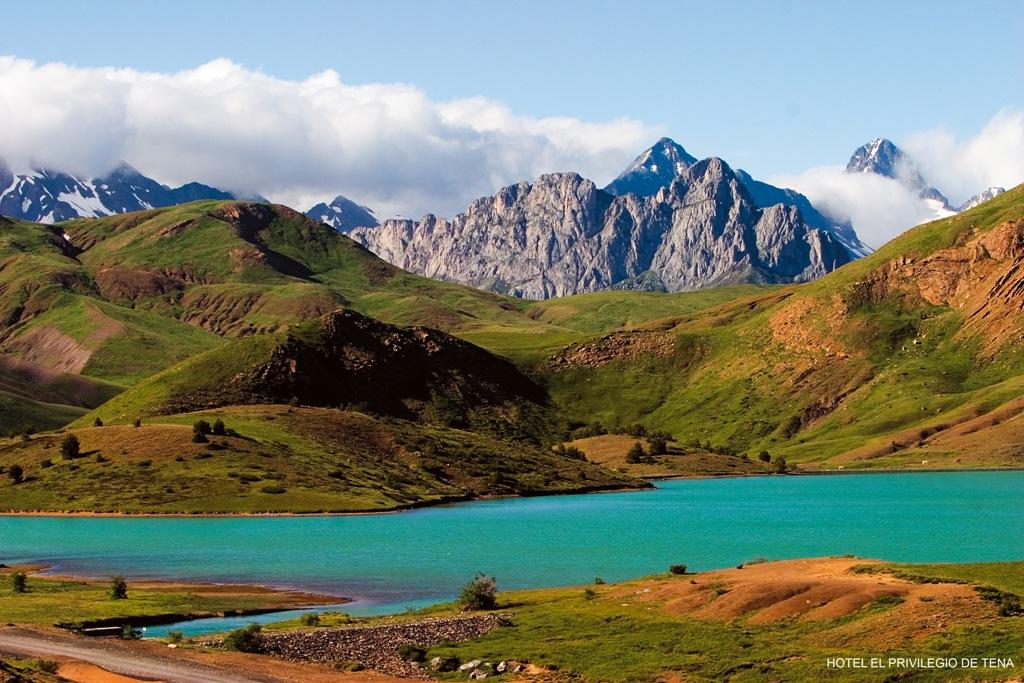 ホテル Abadia Del Pirineo トラマカスティリャ・デ・テナ エクステリア 写真