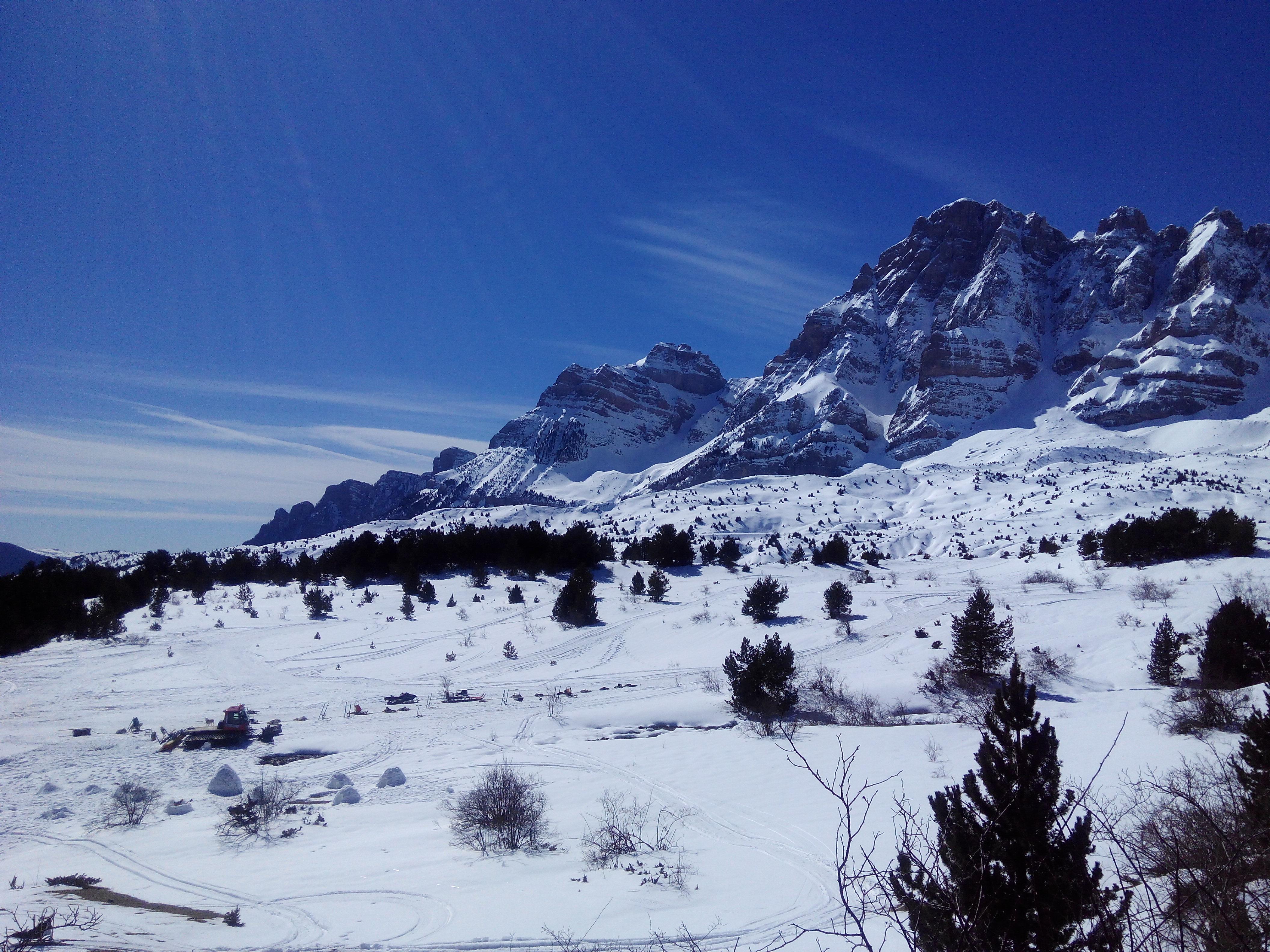 ホテル Abadia Del Pirineo トラマカスティリャ・デ・テナ エクステリア 写真